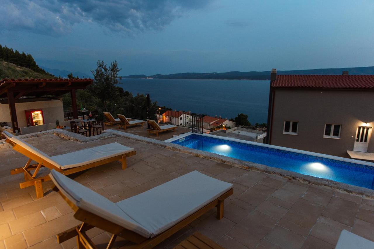 Exclusive Villa Almissa With Swimming Pool And Sea View Lokva Rogoznica Ngoại thất bức ảnh