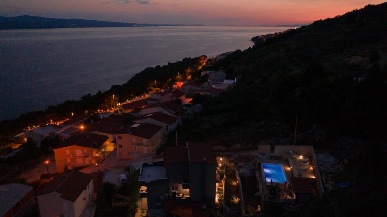 Exclusive Villa Almissa With Swimming Pool And Sea View Lokva Rogoznica Ngoại thất bức ảnh